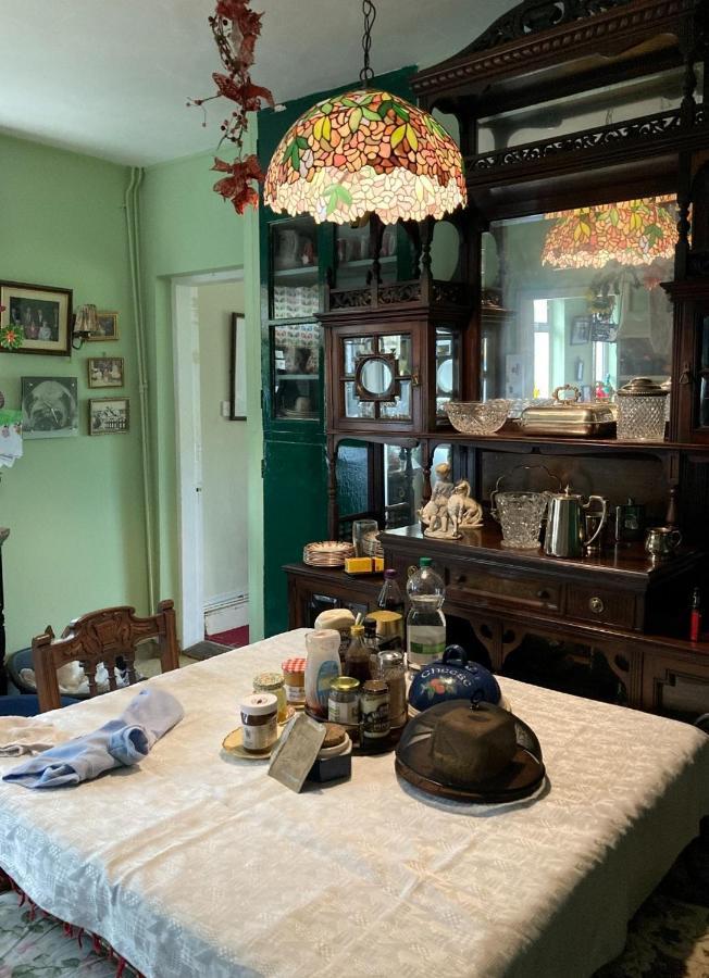 Budget Double Room In City Kilkenny Exterior photo